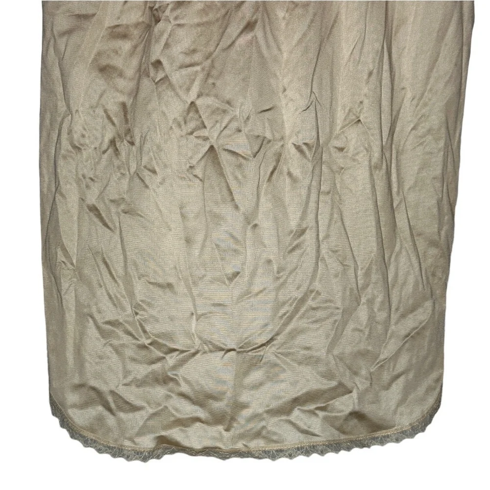 Vintage Vanity‎ Fair Nylon Slip - Picture 4 of 6